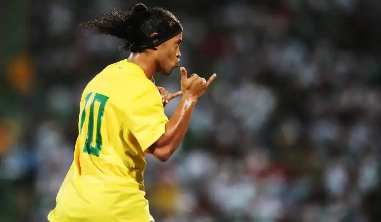 一场1：2让中超争冠格局大变，生死判官已浮出水面，一人或成关键先生.