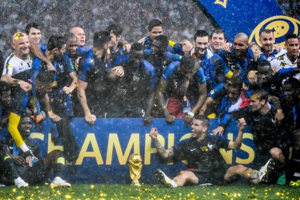 talkSPORT：虽然受拜仁关注，三笘薰已告知布莱顿自己会留队.